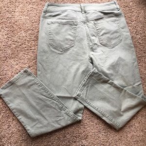Chico’s olive green platinum denim stretch crop